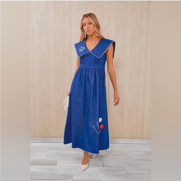 Tuckernuck Dresses & Skirts - Tuckernuck Chambray Davis Dress